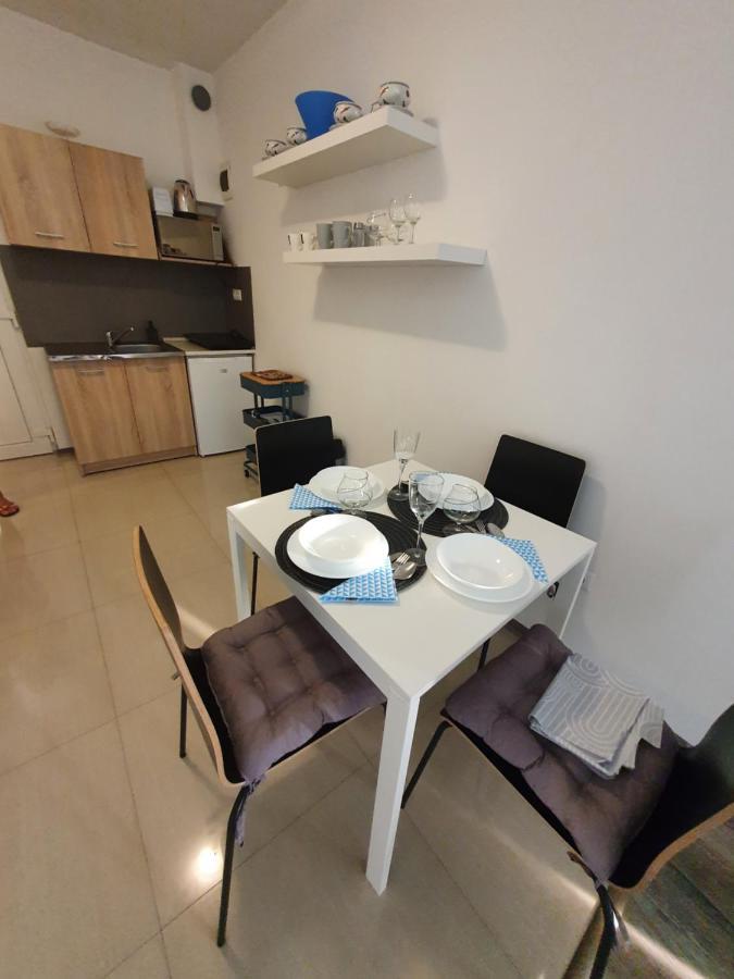 Lexi Apartman Leilighet Hajdúszoboszló Eksteriør bilde
